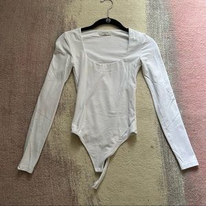 Aritzia Babaton contour bodysuit